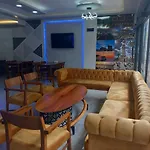 Mojo Otel Izmir