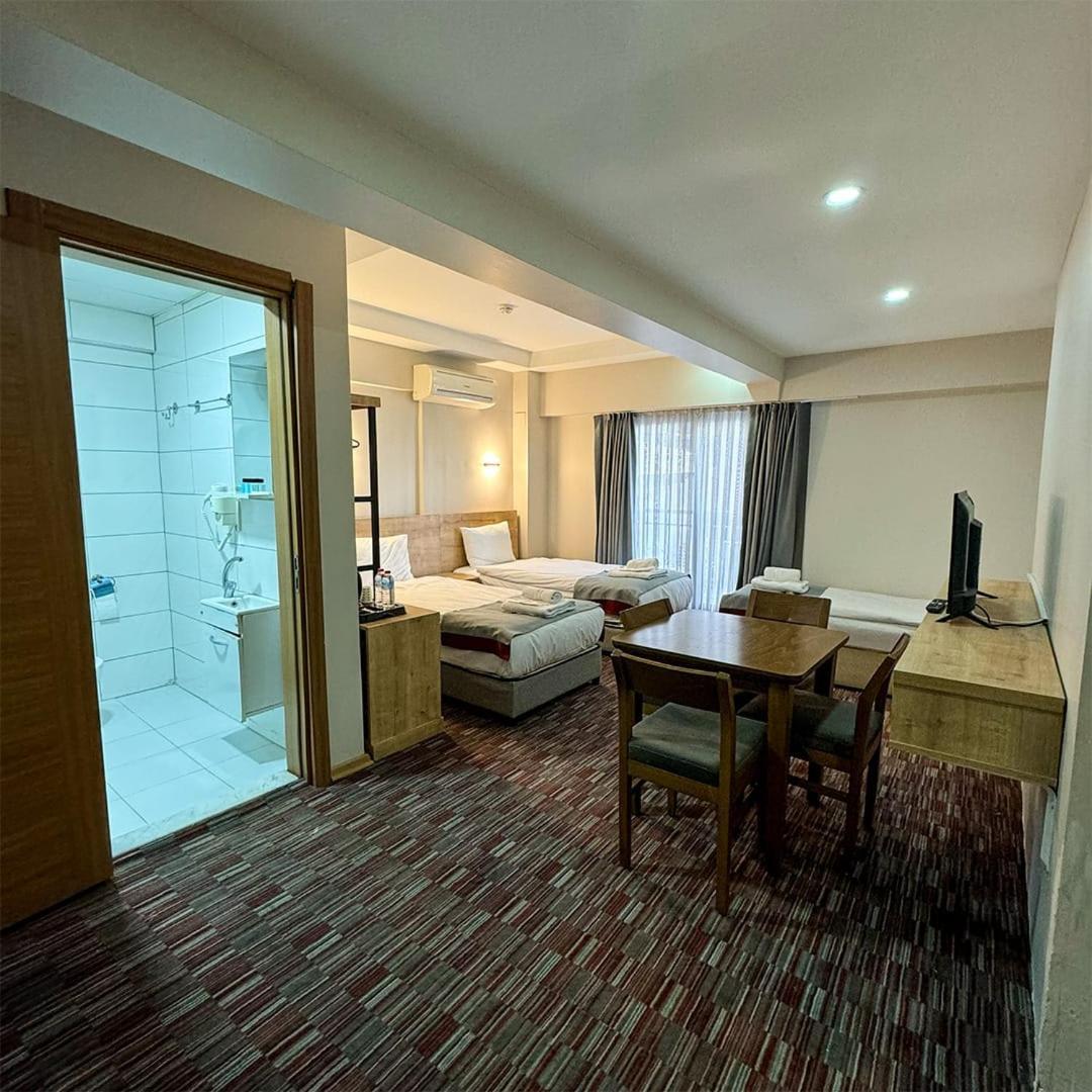 Otel Mojo