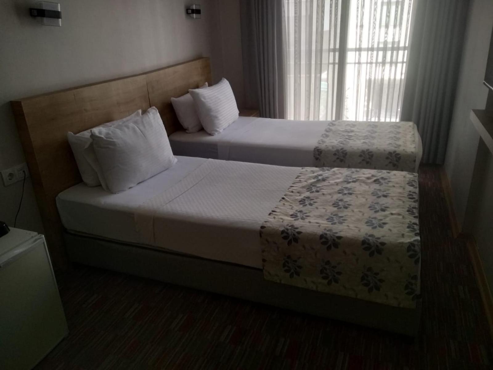 Mojo Otel 3*